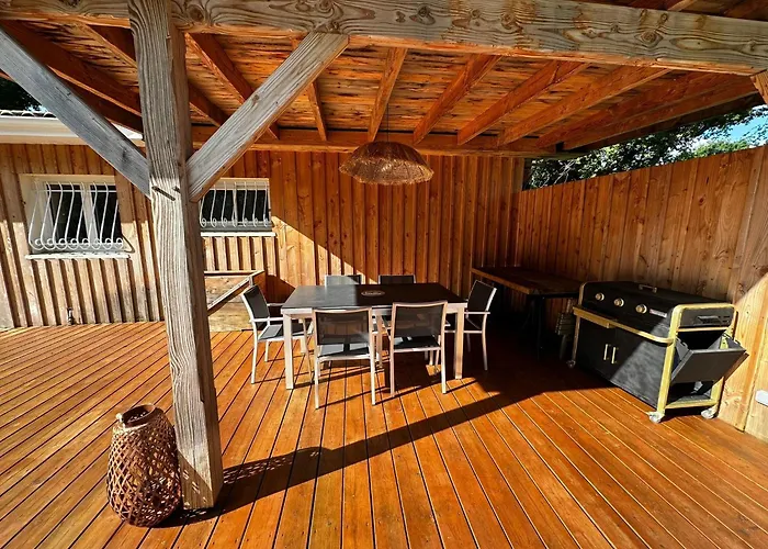 Holiday home Aux Oiseaux